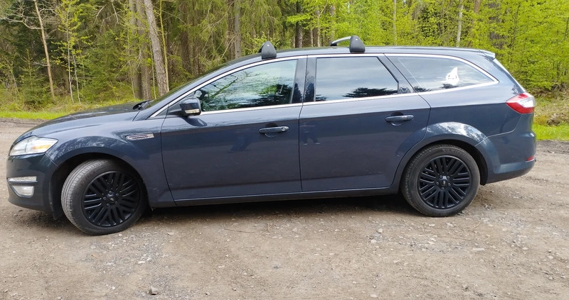 Ford Mondeo cena 26900 przebieg: 249153, rok produkcji 2011 z Wąchock małe 172